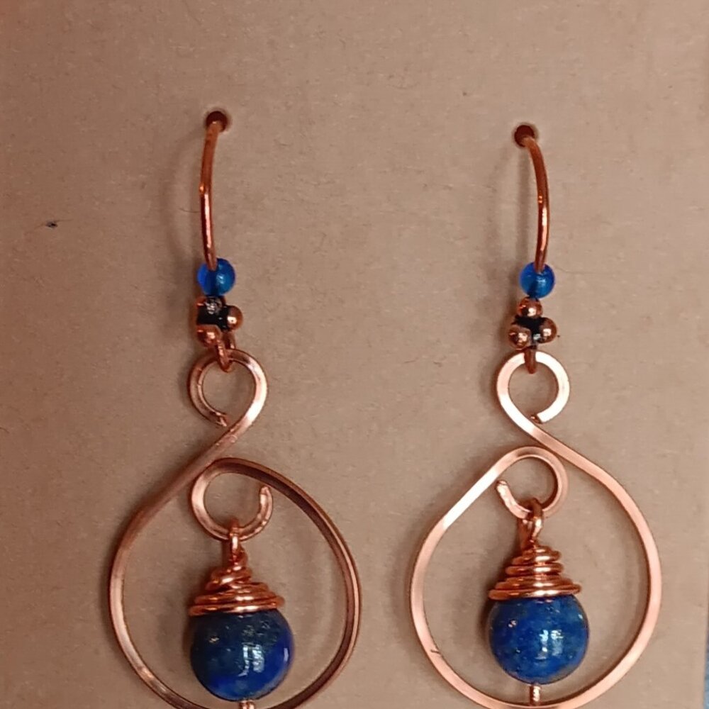 💙2/$12 Beautiful lapis lazuli swirl earrings! - Picture 2 of 2